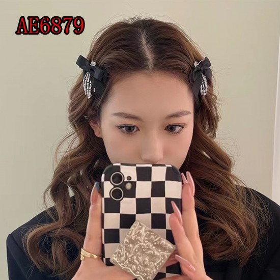 E-AE6879 2PIECES/PACK LOLITA BOW WITH SKULL HAIRPIN E-AE6879 2PIECES/PACK LOLITA BOW WITH SKULL HAIRPIN