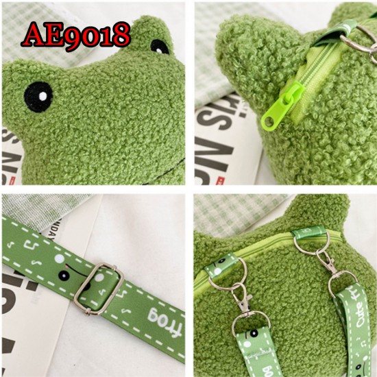 E-AE9018 FROG PLUSH ONE SHOULDER BAG