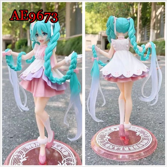 E-AE9673 18CM HATSUNE MIKU WITH LONG HAIR ACTION FIGURE CAKE TOPPERS