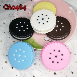 D-CA0484 BISCUIT SEASAME CONTACT LENS CASE